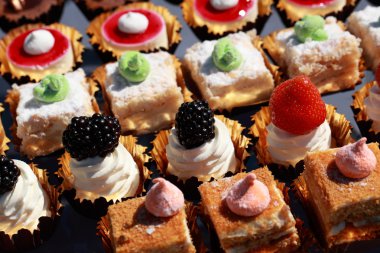 Düğün tatlı çöl