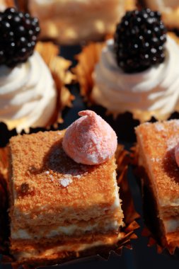 Düğün tatlı çöl