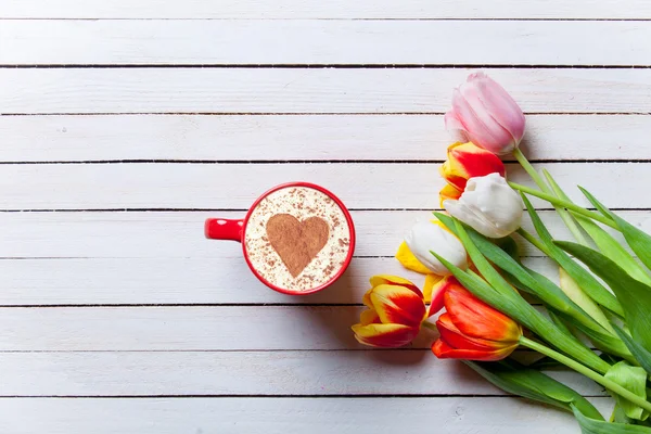 Schöner Strauß Tulpen — Stockfoto