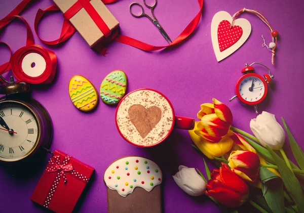 Biscotti e regali di Pasqua — Foto Stock