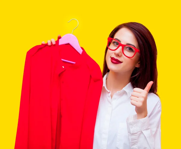 Retrato de una joven con vestido —  Fotos de Stock