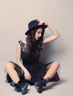 Genç bir kadının portresi