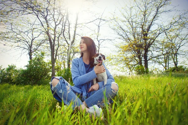 Portrait of the young woman and dog — Stock Photo, Image