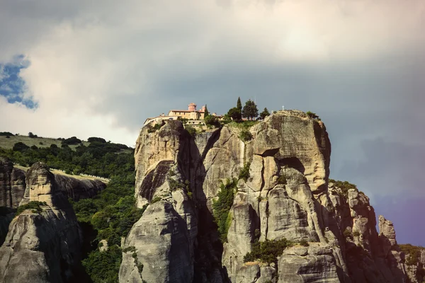 Abbey on the hill of Meteora — Stock Photo, Image