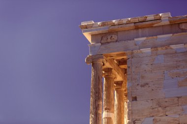 Yunanistan 'da Antik Sütunlar