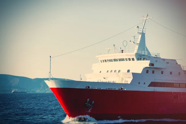 Big liner on the sea — Stock Photo, Image