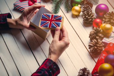 bir tanımlama bilgisi kaydırma eller