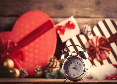 Noel süslemeleri çalar saat