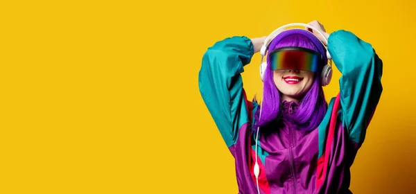 Style Woman Glasses 80S Tracksuit Headphones Yellow Background — Stock Photo, Image