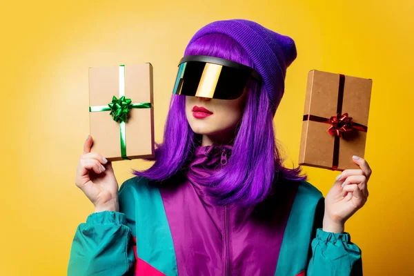 Mujer Estilo Gafas Chándal Los Años Con Caja Regalo Sobre — Foto de Stock