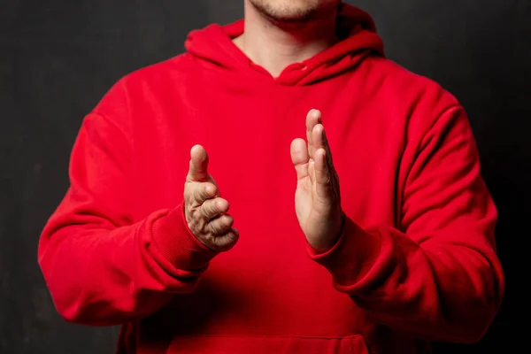 White Guy Red Sweatshirt Applause Dark Background — Stock Photo, Image