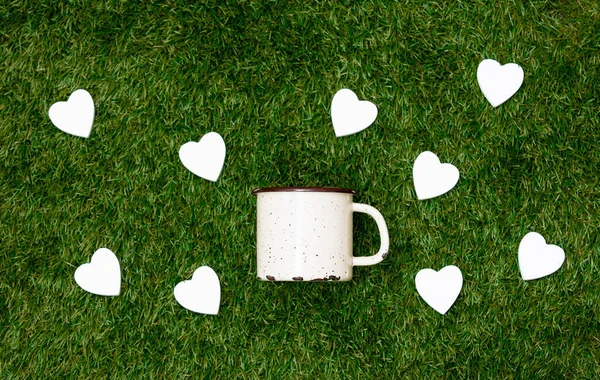 Cup Coffee Heart Shapes Green Grass View — Stock Photo, Image