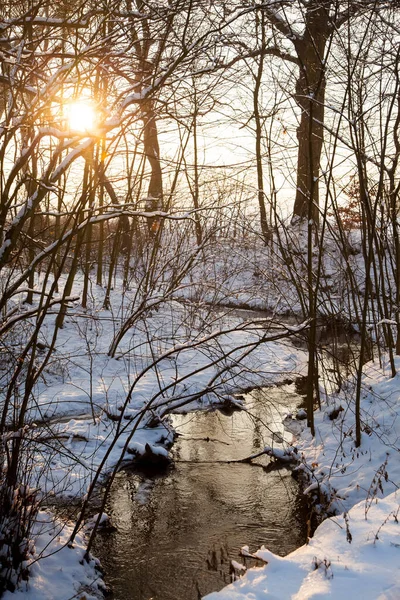 Sonnenuntergang Über Dem Fluss Schnee Polen Niederschlesien — Stockfoto
