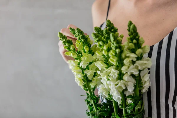 Woman Holds Bouquet Lupin Flowers Grey Background Side View — Foto Stock