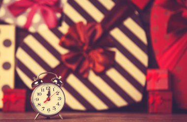 Noel arka plan üzerinde Vintage saat