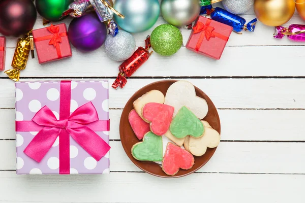 Galletas y regalos de Navidad —  Fotos de Stock