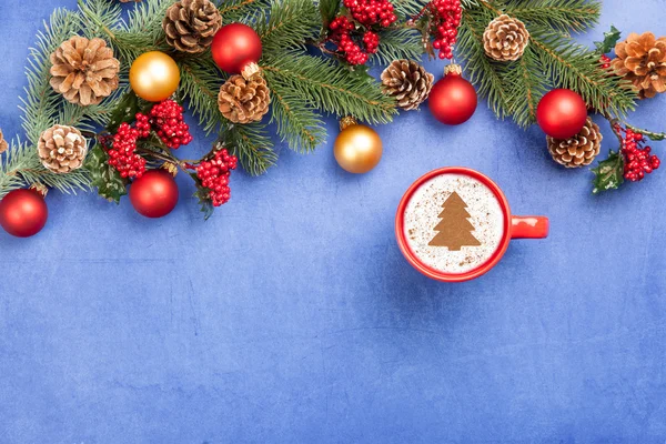 Cappuccino Christmas Tree Shape Pine Branch Blue Background — Stock Photo, Image