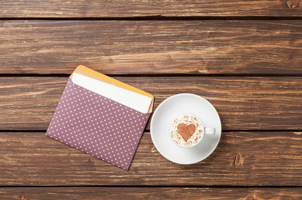 Cup of cappuccino with heart shape — Stock Photo, Image