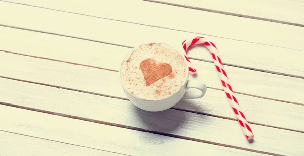 Kopje koffie en Kerstmis candy — Stockfoto