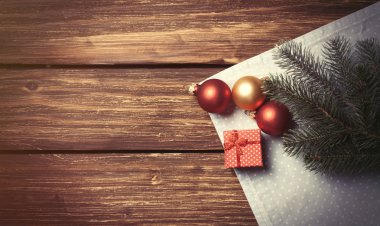 Noel kabarcıklar ve şube 