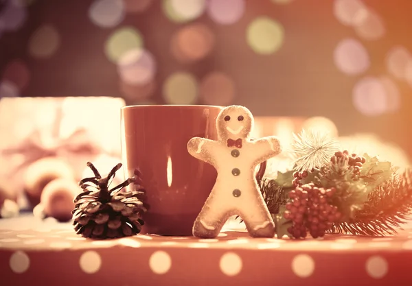 Herbatę i ciasteczka z Boże Narodzenie światła — Zdjęcie stockowe