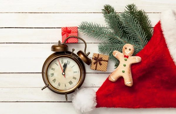 Alalrm-reloj y regalos de Navidad —  Fotos de Stock