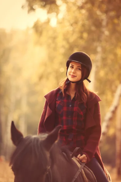 Young woman and horse — Stock Photo, Image
