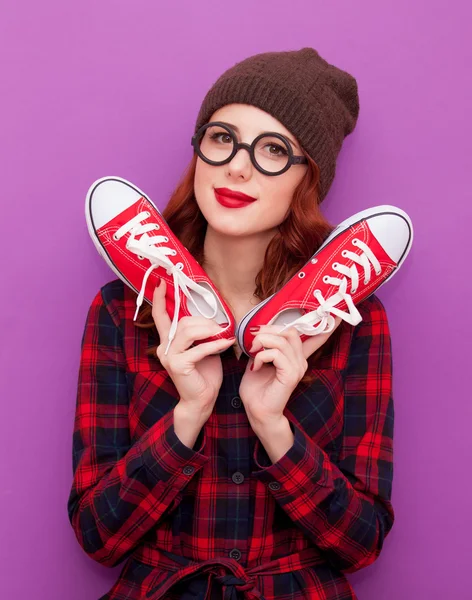 Menina ruiva em óculos — Fotografia de Stock