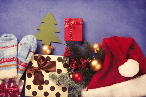 Tree toy and christmas gifts — Stock Photo, Image