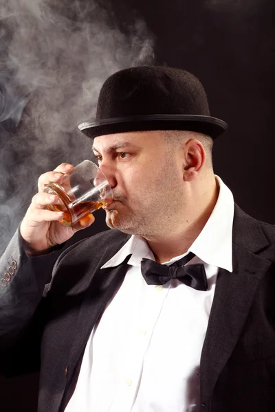 Whiskey drinker — Stock Photo, Image