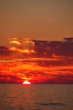  Baltık Denizi 'nde Günbatımı