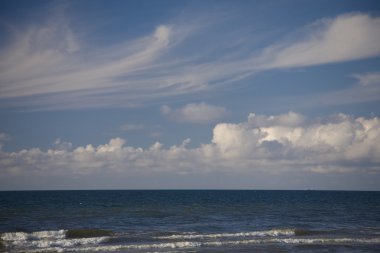 Deniz yaz mavi manzara Baltık Denizi Polonya