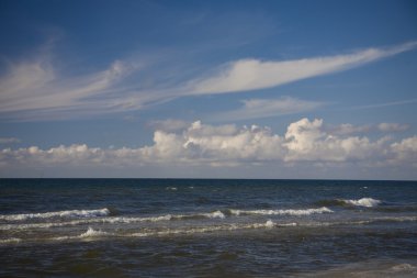 Deniz yaz mavi manzara Baltık Denizi Polonya