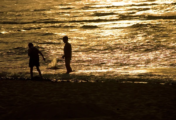 Polonya, Baltık Denizi sahilinde günbatımı