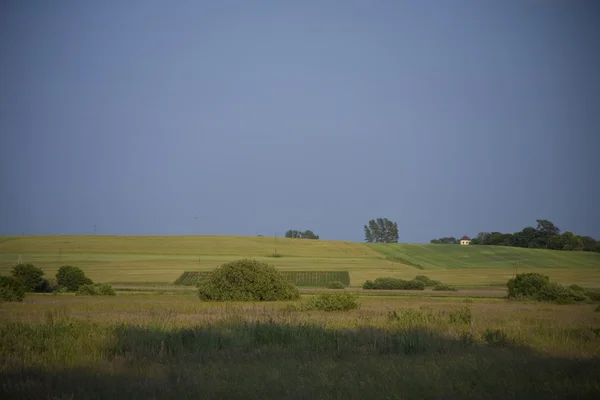 Krajina Svatodušní Modrou Oblohu Zelené Hill Polsku — Stock fotografie