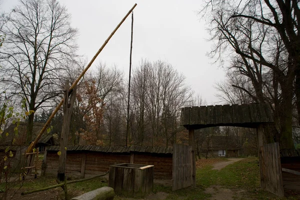 Een Oude Houten Put Een Oud Dorp Polen Podlasie Het — Stockfoto