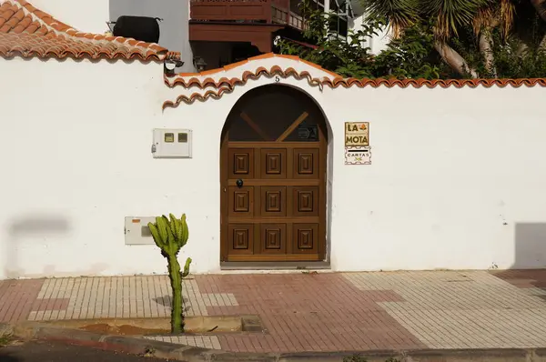 Belas Interessantes Casas Férias Coloridas Nas Ruas Cidade Espanhola Puerto — Fotografia de Stock