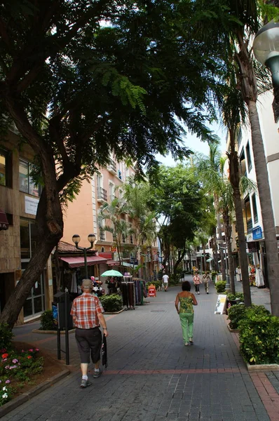 Vackra Intressanta Färgglada Semesterhus Gatorna Den Spanska Staden Puerto Cruz — Stockfoto