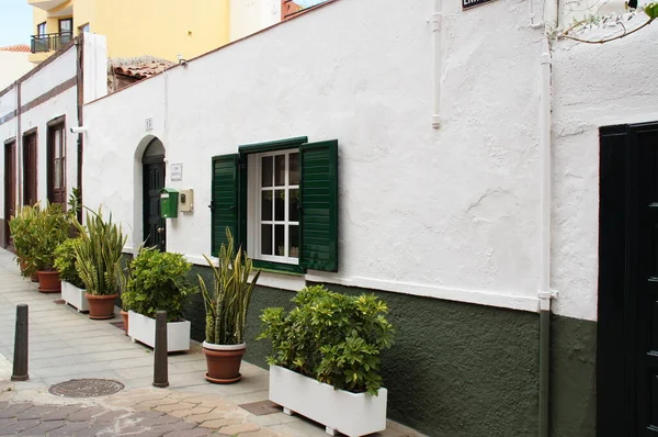 Belas Interessantes Casas Férias Coloridas Nas Ruas Cidade Espanhola Puerto — Fotografia de Stock