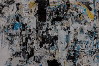 Eski antika kağıt duyurularıyla dolu güzel siyah beyaz arkaplan