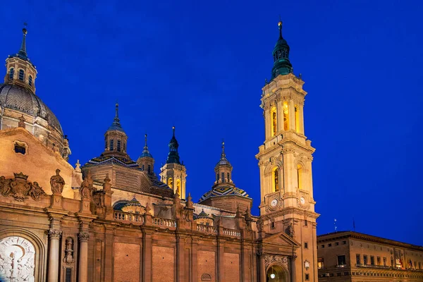 Bela Catedral Histórica Zaragoza Noite Noite Verão — Fotografia de Stock