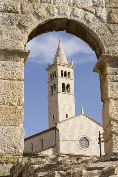 Igreja de Pula — Fotografia de Stock