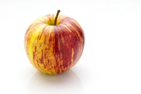 Полосатое яблоко — стоковое фото