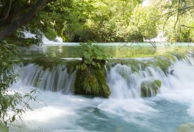 Plitvice art arda sıralı