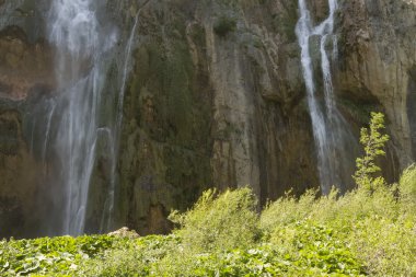 Plitvice şelaleler