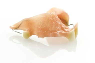 eski takma diş izole