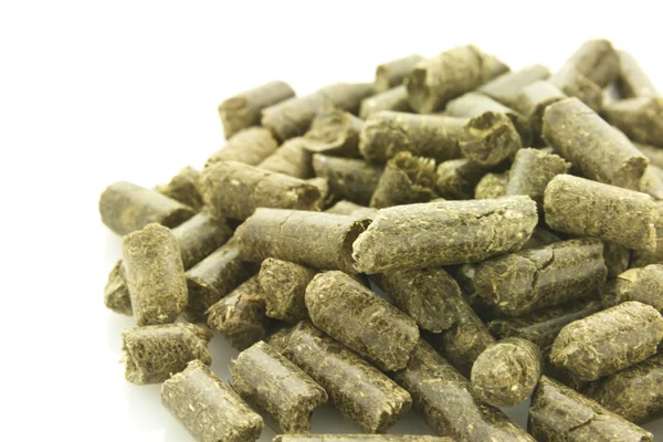 Pellet di erba isolato — Foto Stock