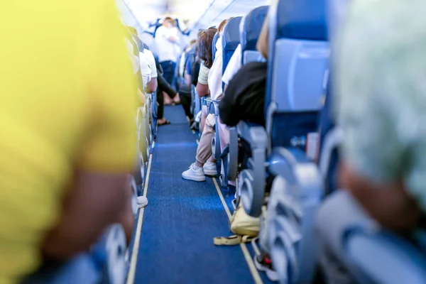 Aircraft Cabin Corridor Seats Passengers Flight — Stock Photo, Image