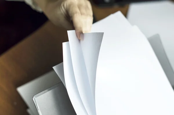 Process of the press of paper — Stock Photo, Image