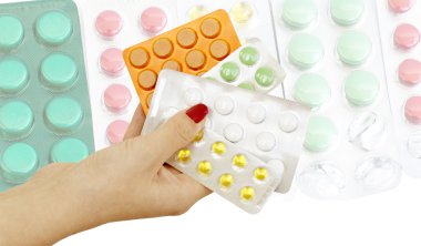 Doktorlar diff arka planı elinde haplar